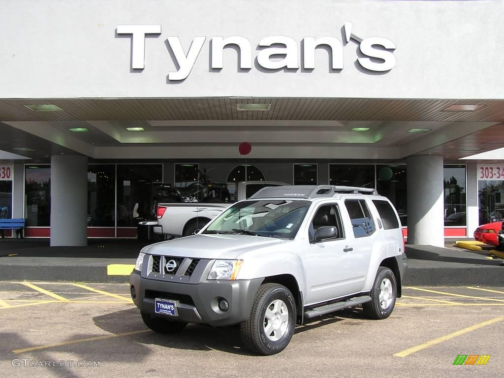 Silver Lightning Nissan Xterra