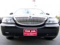 2009 Black Lincoln Town Car Signature Limited  photo #3