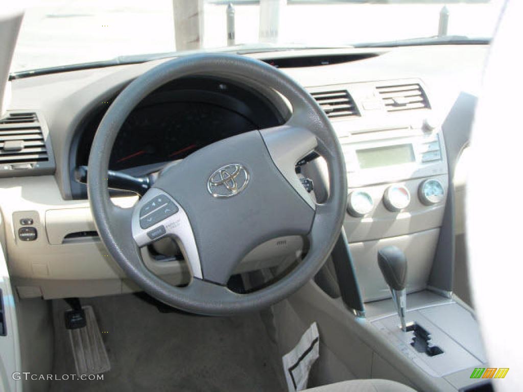 2007 Camry LE - Black / Bisque photo #7