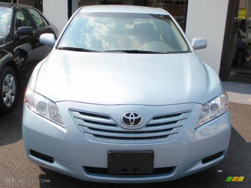 2009 Camry LE - Sky Blue Pearl / Bisque photo #2