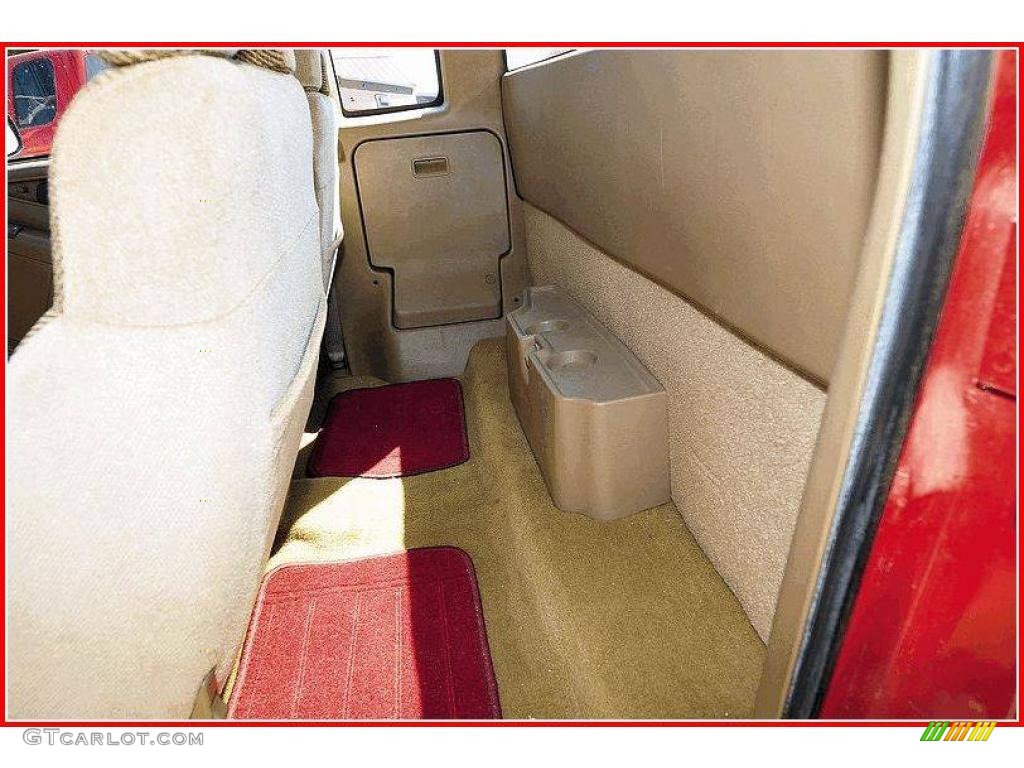 1997 S10 LS Extended Cab - Standard Red / Beige photo #14