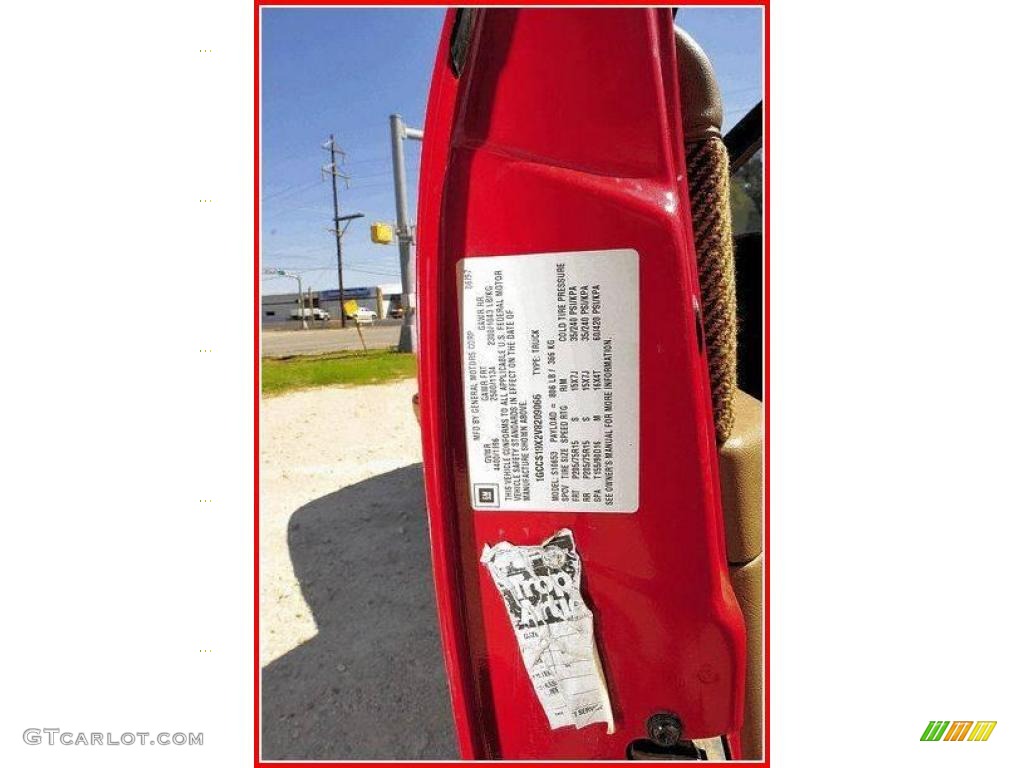 1997 S10 LS Extended Cab - Standard Red / Beige photo #17