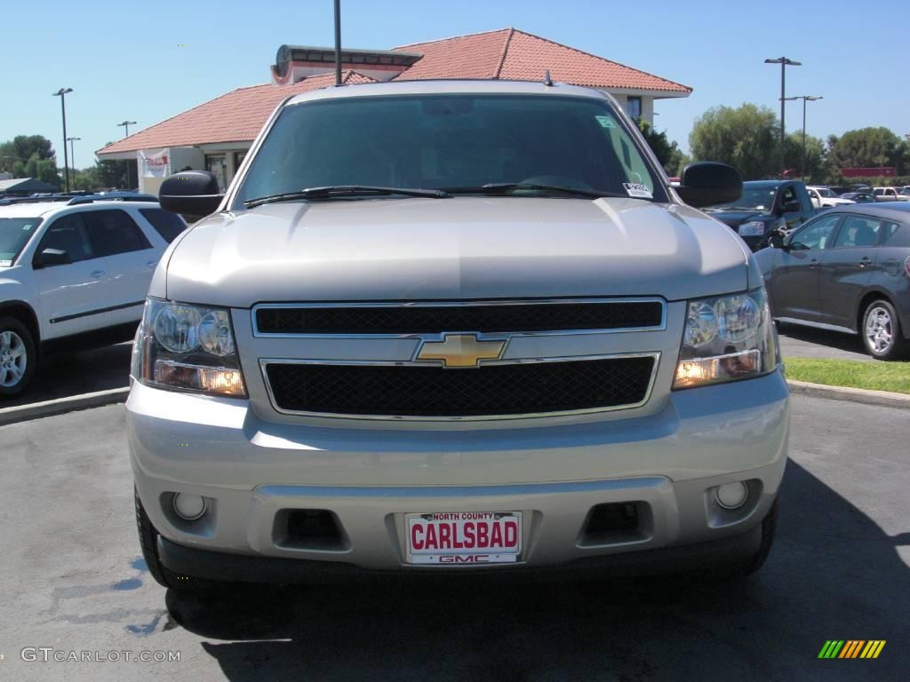 2007 Suburban 1500 LS - Silver Birch Metallic / Ebony photo #2