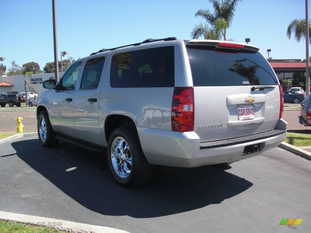 2007 Suburban 1500 LS - Silver Birch Metallic / Ebony photo #5