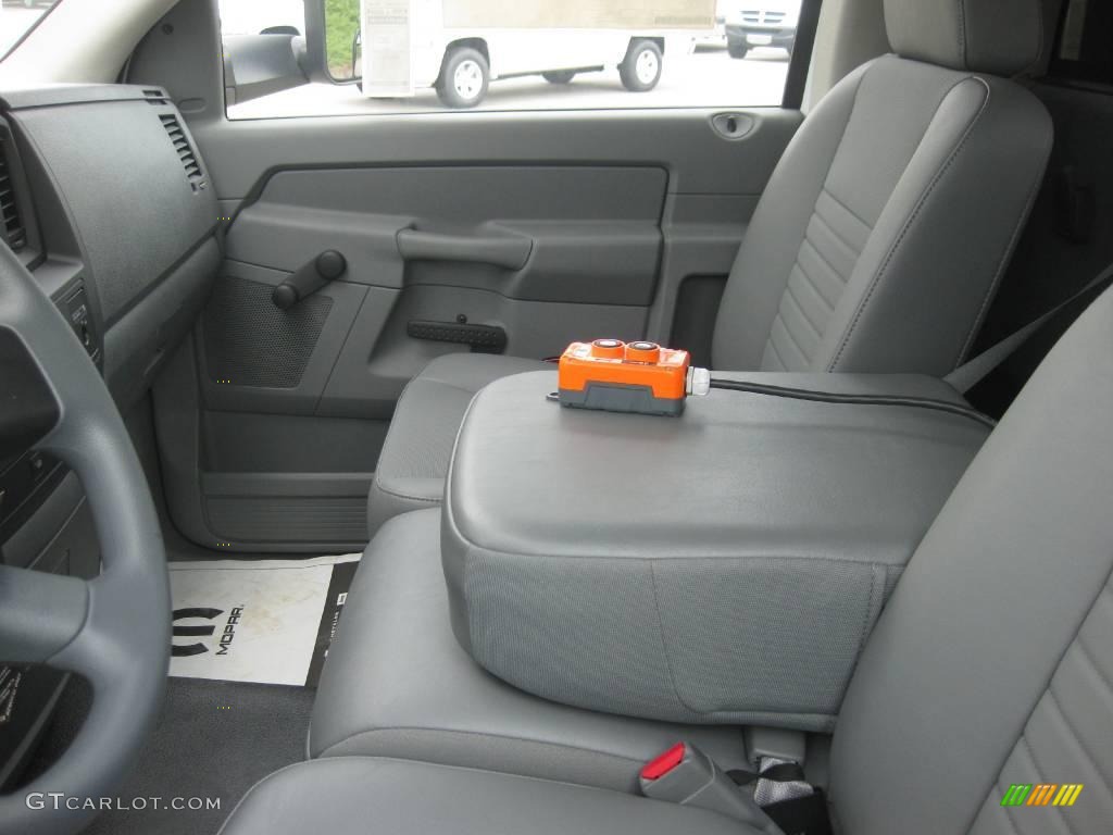 2008 Ram 3500 ST Regular Cab Chassis - Bright White / Medium Slate Gray photo #3