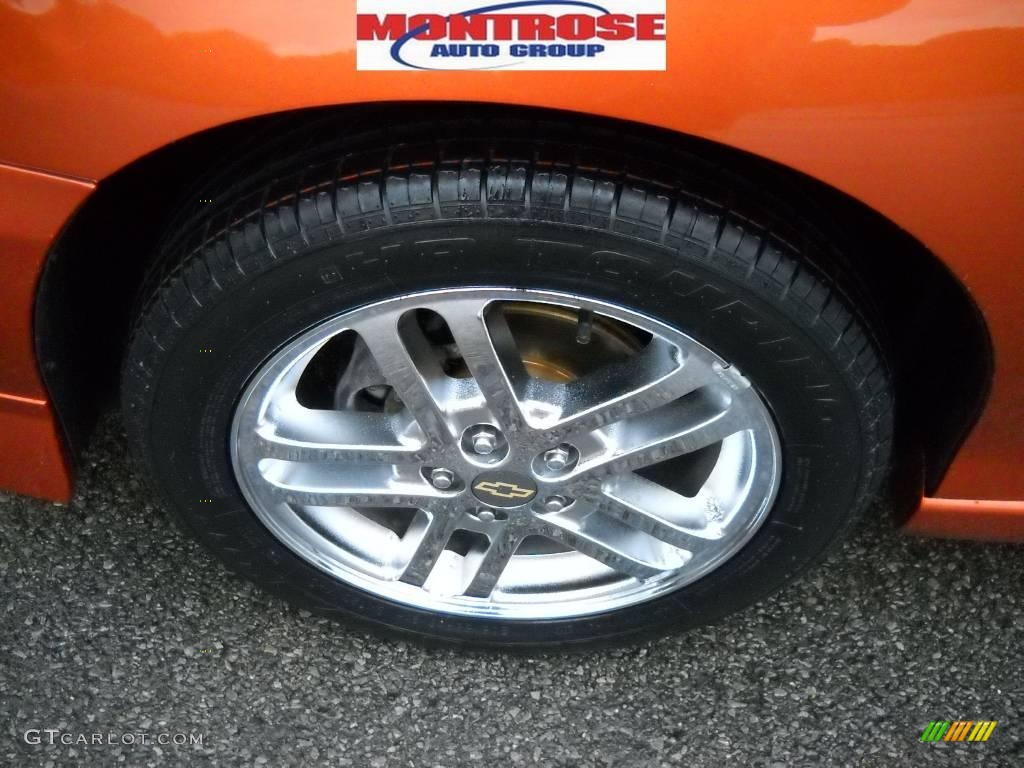 2004 Cavalier LS Sport Coupe - Sunburst Orange / Graphite photo #17