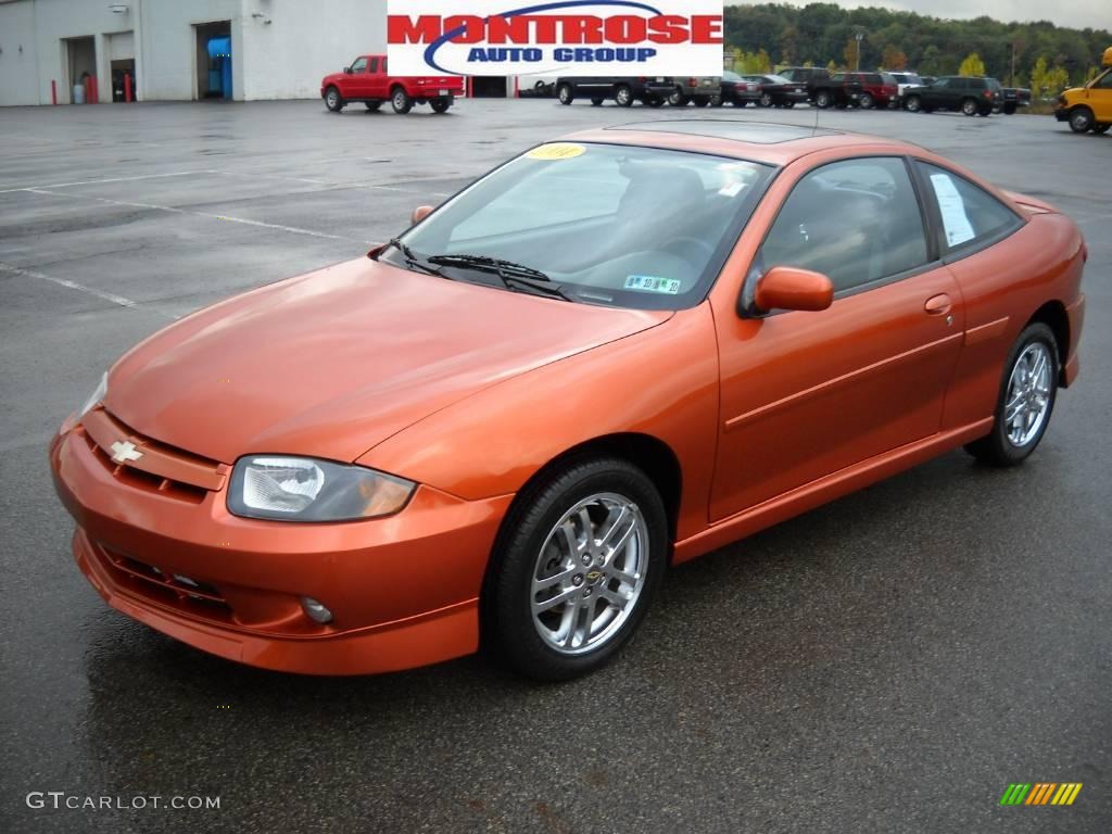 2004 Cavalier LS Sport Coupe - Sunburst Orange / Graphite photo #19