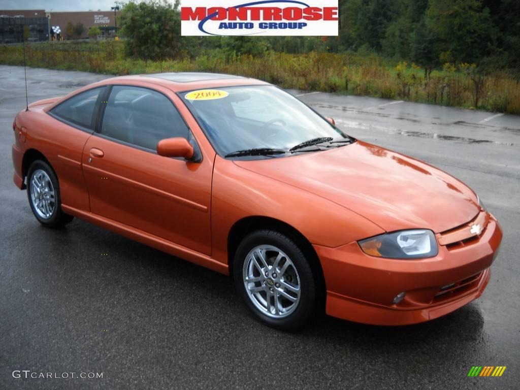 2004 Cavalier LS Sport Coupe - Sunburst Orange / Graphite photo #23