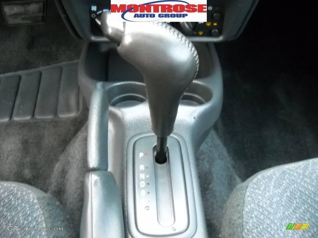 2004 Cavalier LS Sport Coupe - Sunburst Orange / Graphite photo #28