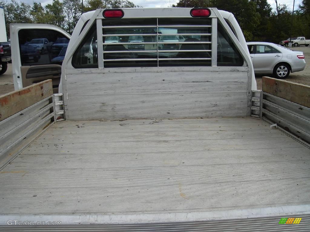 2000 F250 Super Duty XL Extended Cab 4x4 Chassis - Oxford White / Medium Parchment photo #12