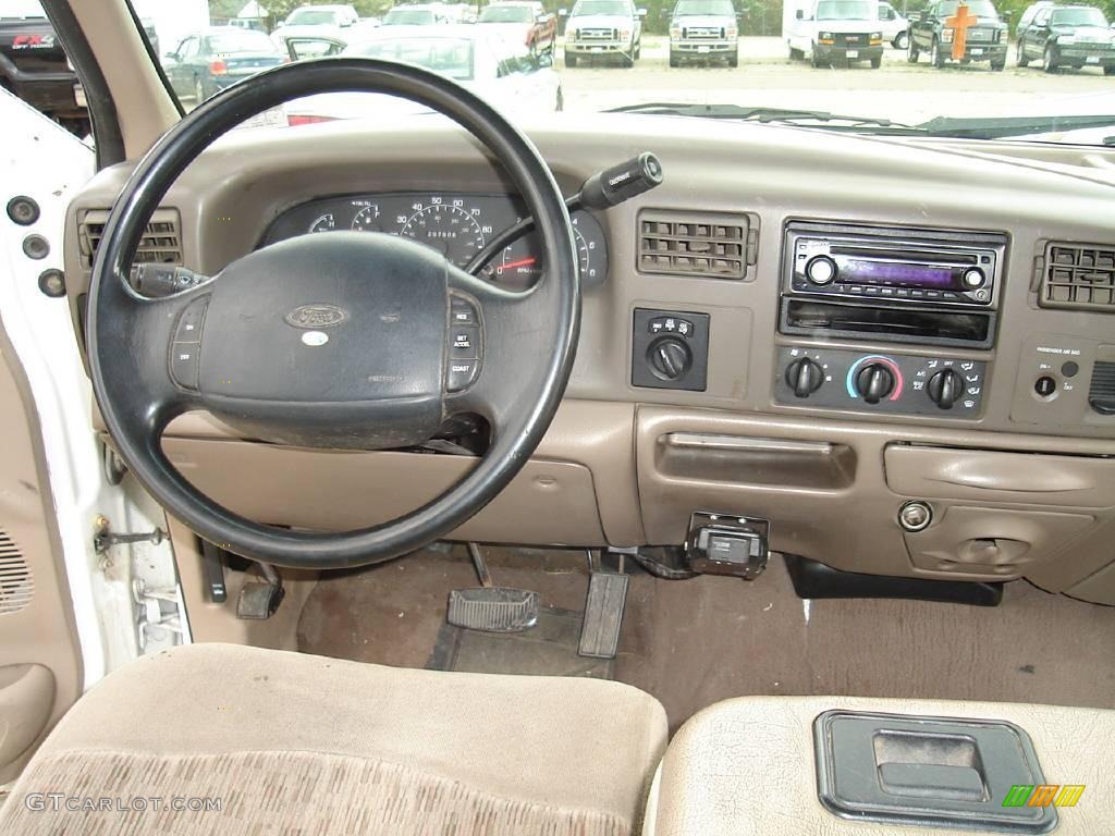 2000 F250 Super Duty XL Extended Cab 4x4 Chassis - Oxford White / Medium Parchment photo #17