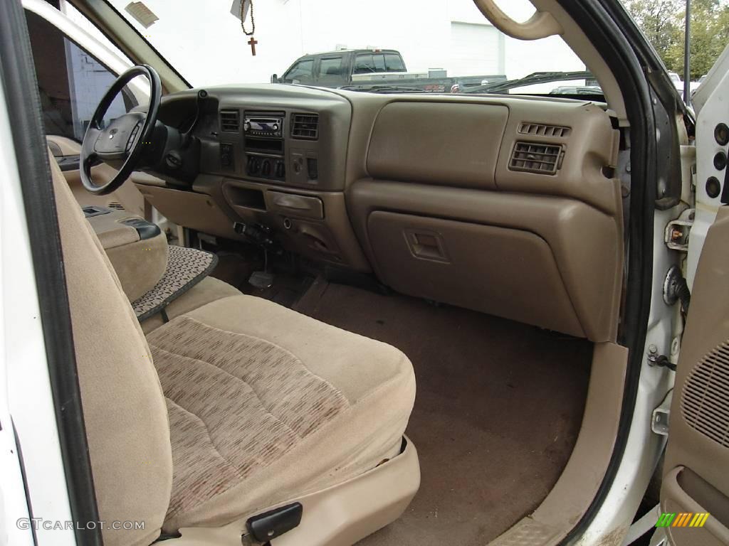 2000 F250 Super Duty XL Extended Cab 4x4 Chassis - Oxford White / Medium Parchment photo #19