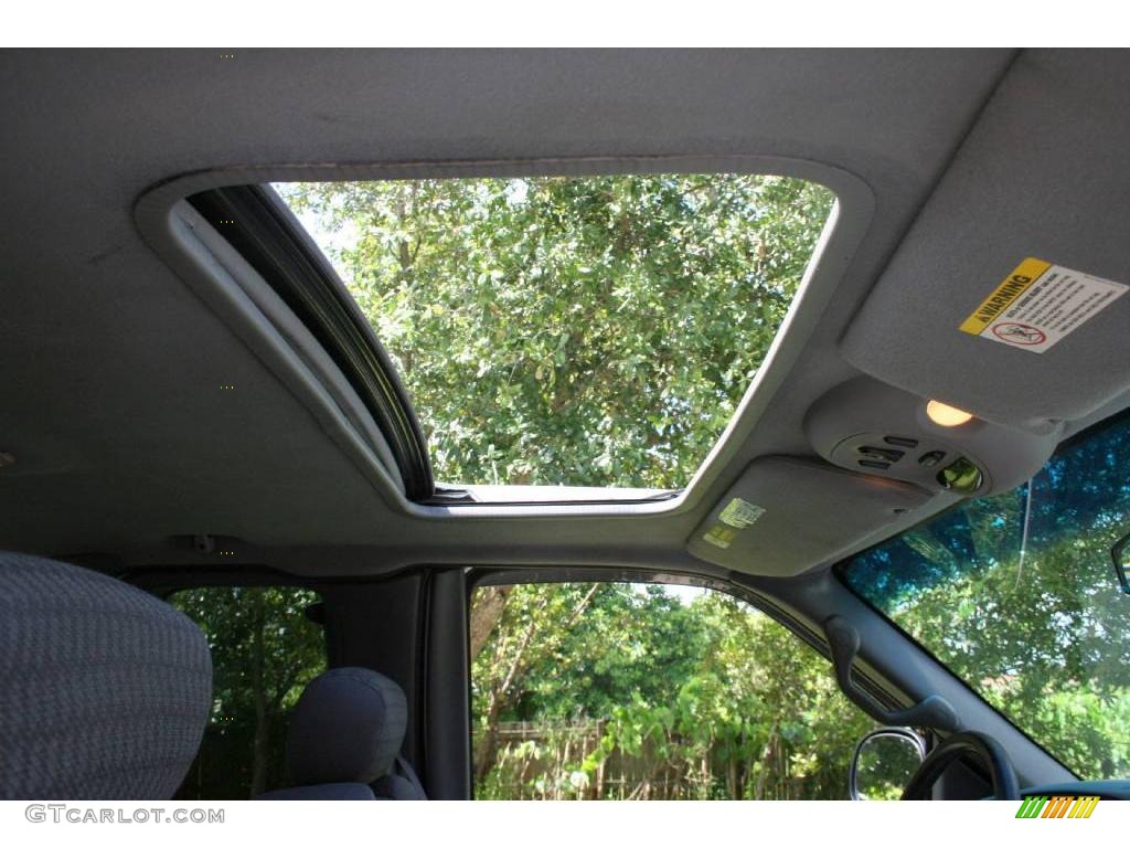 2002 F150 XLT SuperCab 4x4 - Oxford White / Medium Graphite photo #33