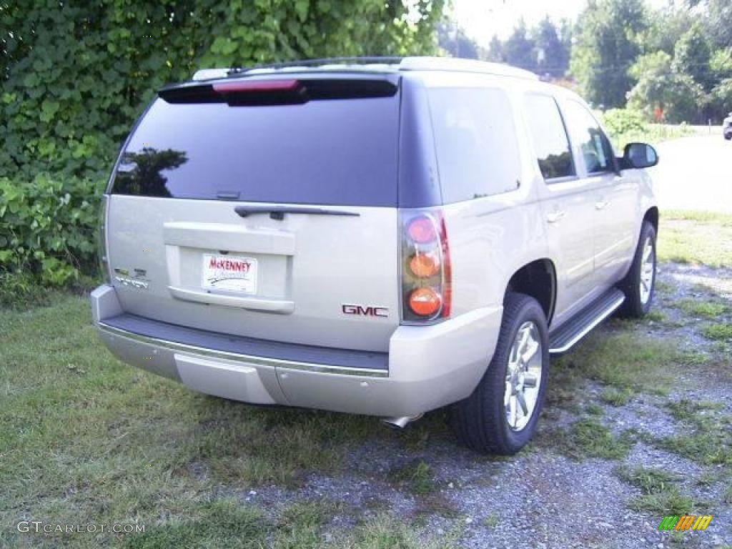 2009 Yukon Denali AWD - Silver Birch Metallic / Ebony photo #4