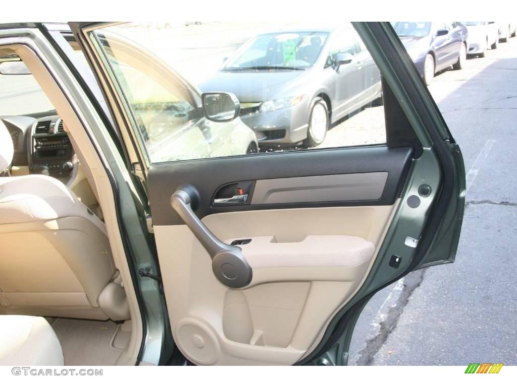 2008 CR-V LX 4WD - Green Tea Metallic / Ivory photo #15