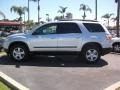 2009 Quicksilver Metallic GMC Acadia SLE  photo #4