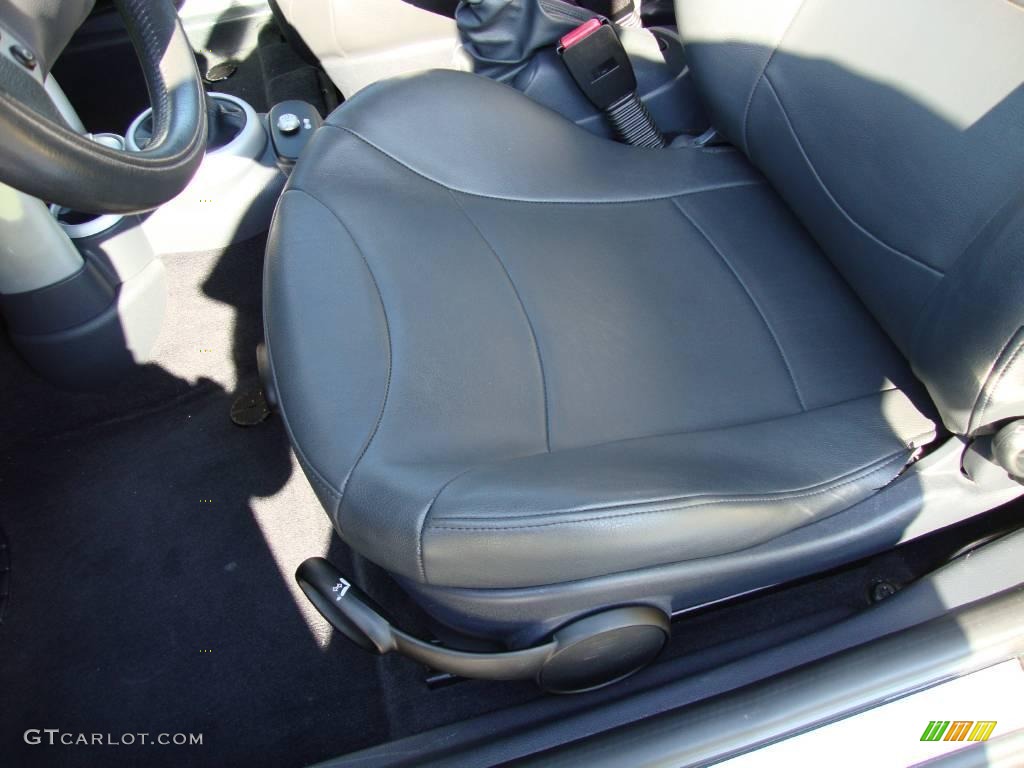 2002 Cooper Hardtop - Liquid Yellow / Panther Black photo #14