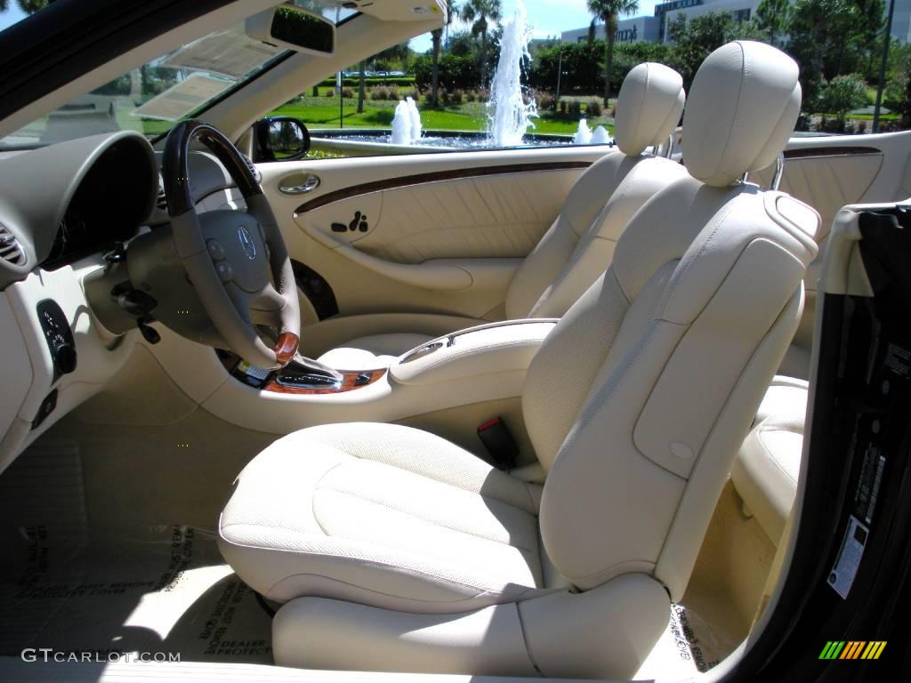 2009 CLK 550 Cabriolet - Majestic Black Metallic / Stone photo #16