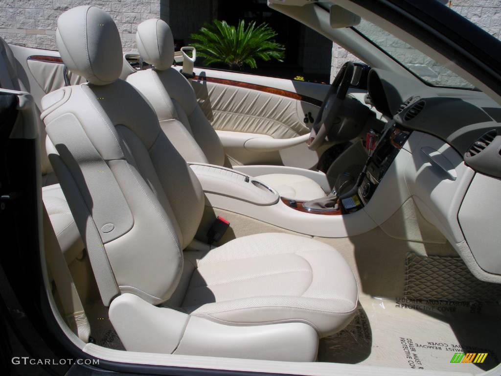 2009 CLK 550 Cabriolet - Majestic Black Metallic / Stone photo #19