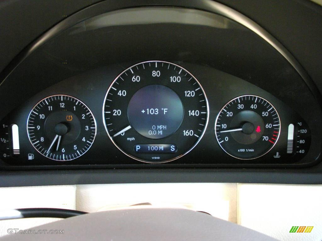 2009 CLK 550 Cabriolet - Majestic Black Metallic / Stone photo #24