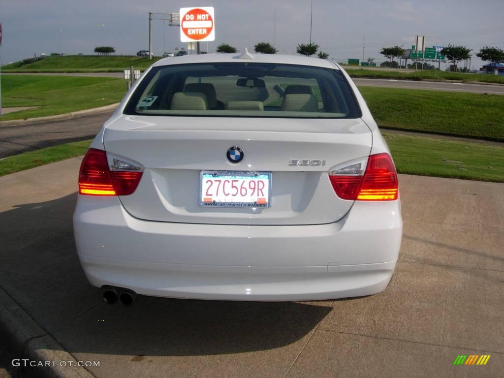 2006 3 Series 330i Sedan - Alpine White / Beige photo #8