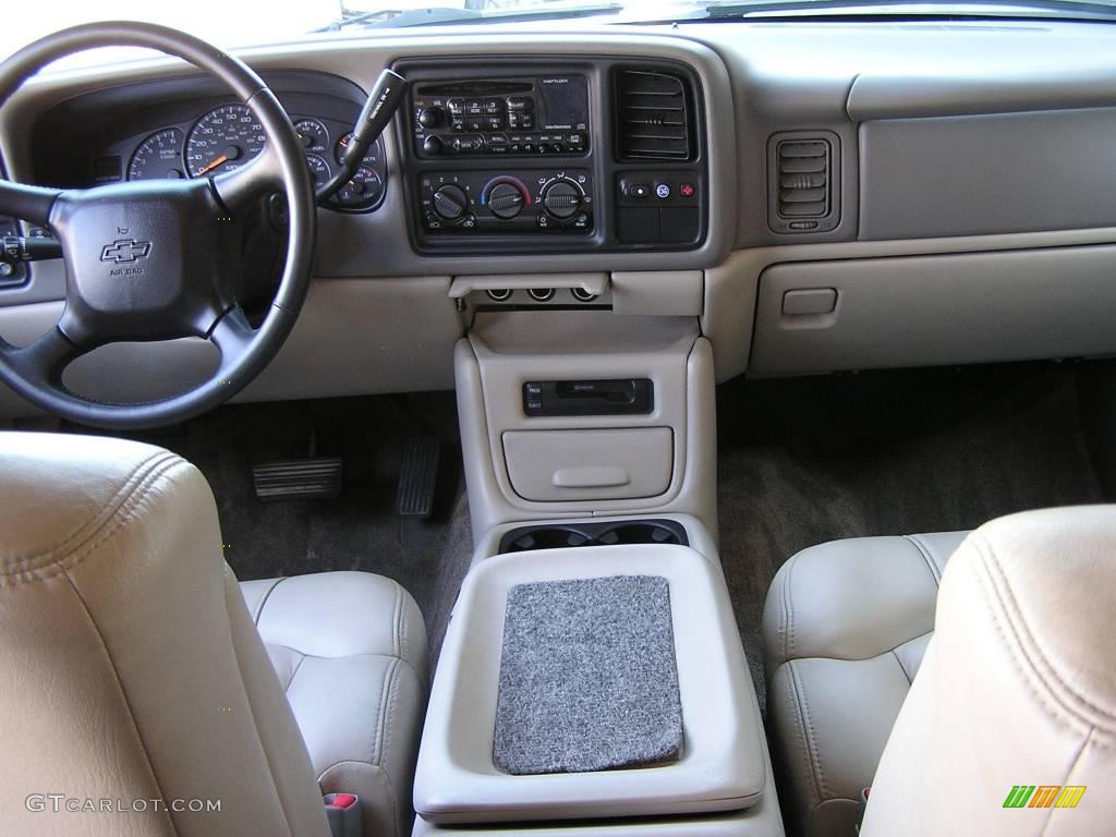2002 Tahoe LS 4x4 - Indigo Blue Metallic / Tan/Neutral photo #10