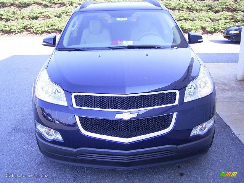 2009 Traverse LT - Dark Blue Metallic / Cashmere/Dark Gray photo #7