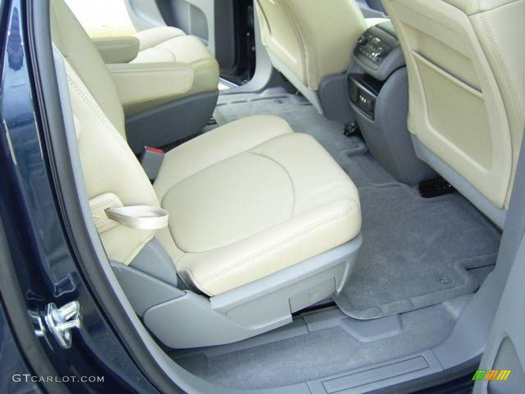 2009 Traverse LT - Dark Blue Metallic / Cashmere/Dark Gray photo #14