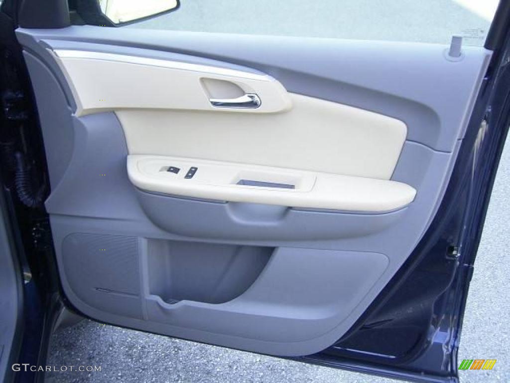 2009 Traverse LT - Dark Blue Metallic / Cashmere/Dark Gray photo #16