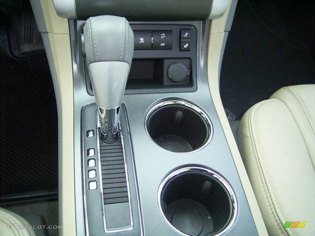 2009 Traverse LT - Dark Blue Metallic / Cashmere/Dark Gray photo #24