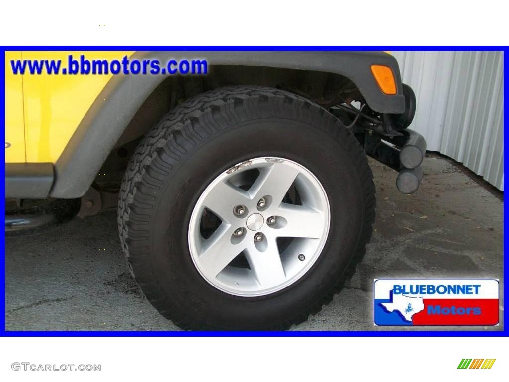 2004 Wrangler Unlimited 4x4 - Solar Yellow / Dark Slate Gray photo #8