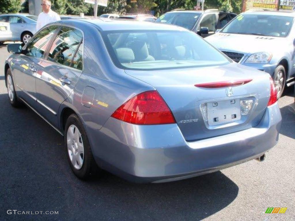2007 Accord LX Sedan - Cool Blue Metallic / Gray photo #4