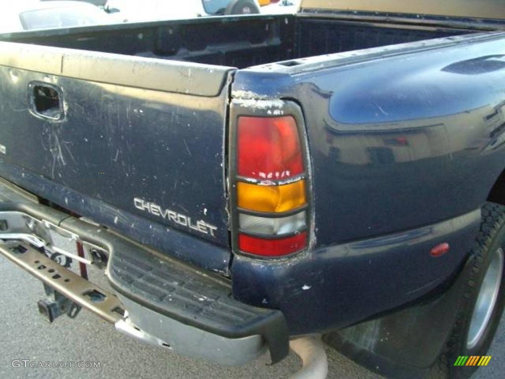 2002 Silverado 3500 LS Crew Cab Dually - Indigo Blue Metallic / Graphite photo #20