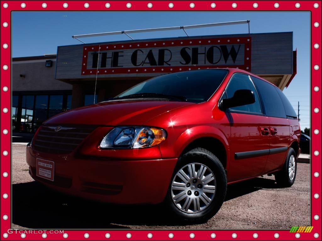 2007 Town & Country  - Inferno Red Crystal Pearl / Medium Slate Gray photo #1