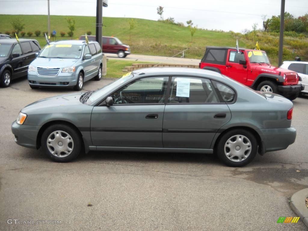 2002 Legacy L Sedan - Wintergreen Metallic / Dark Gray photo #5