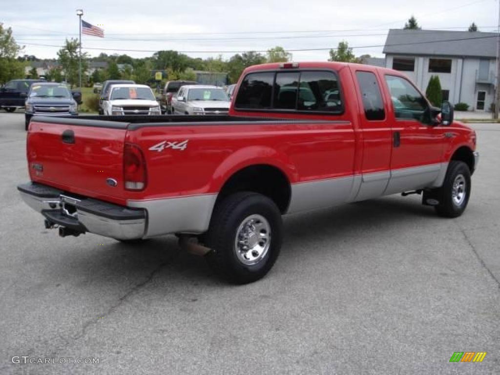 2002 F250 Super Duty XLT SuperCab 4x4 - Red Clearcoat / Medium Flint photo #3