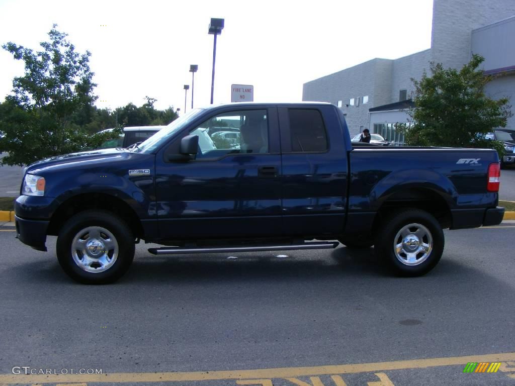 2007 F150 STX SuperCab 4x4 - Dark Blue Pearl Metallic / Medium/Dark Flint photo #16