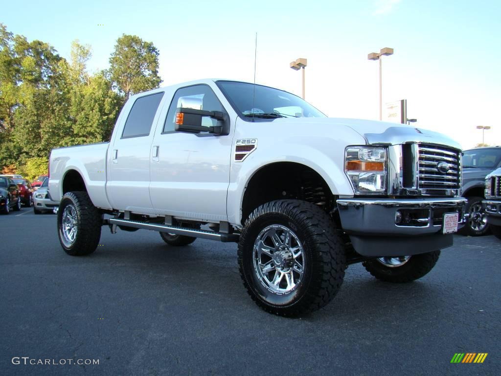 2010 F250 Super Duty Lariat Crew Cab 4x4 - White Platinum Tri-Coat / Ebony photo #1