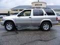 Chrome Silver Metallic - Pathfinder SE 4x4 Photo No. 2