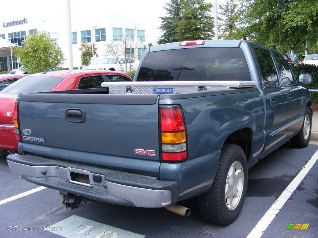 2006 Sierra 1500 SLE Crew Cab - Stealth Gray Metallic / Dark Pewter photo #2