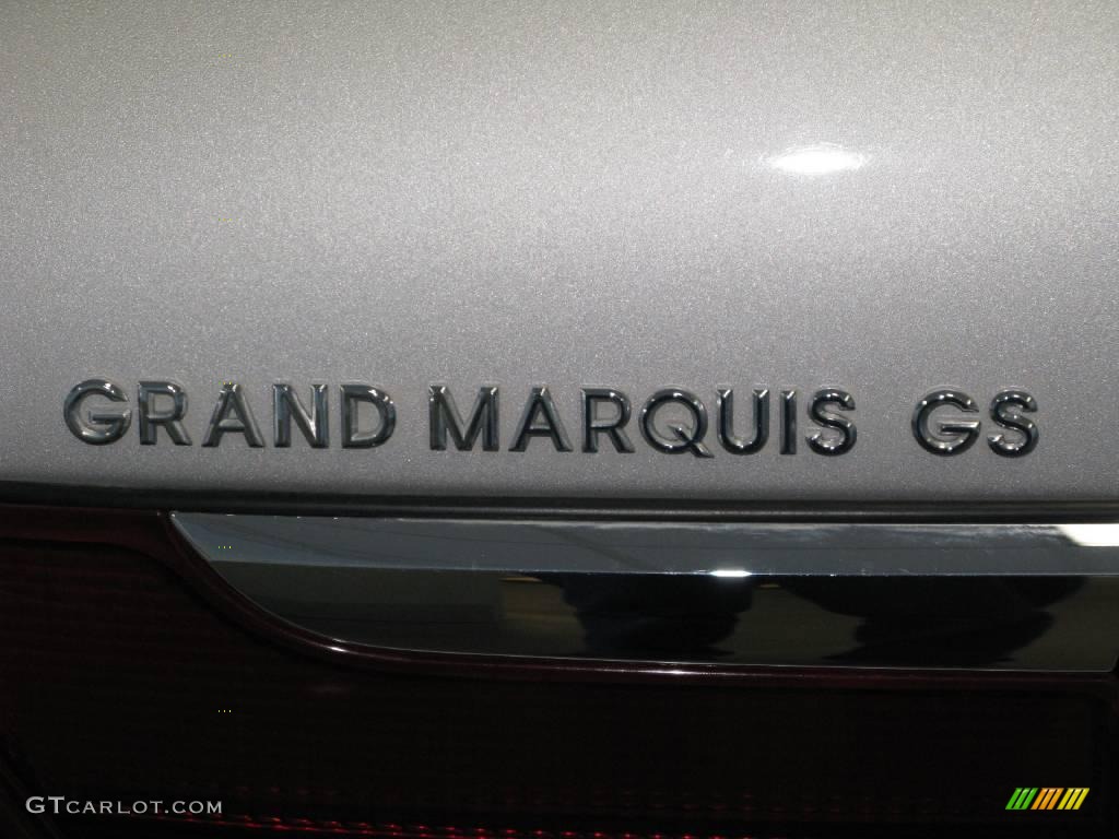 2005 Grand Marquis GS - Silver Birch Metallic / Dark Charcoal photo #22