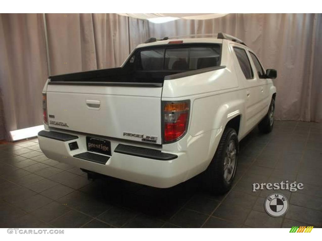 2008 Ridgeline RTX - White / Beige photo #2