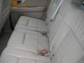 2007 White Chocolate Tri-Coat Lincoln Navigator L Luxury 4x4  photo #11