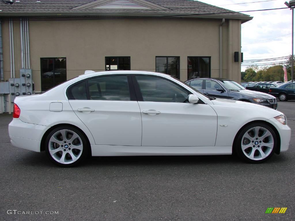 2006 3 Series 330i Sedan - Alpine White / Beige photo #5