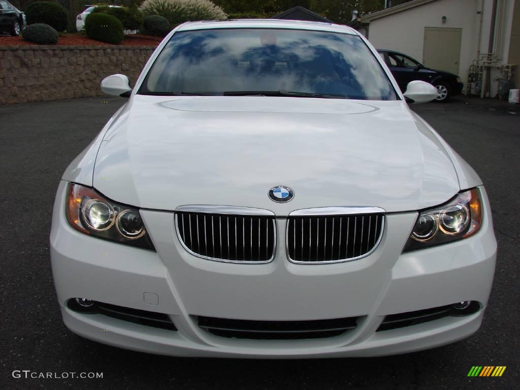 2006 3 Series 330i Sedan - Alpine White / Beige photo #7