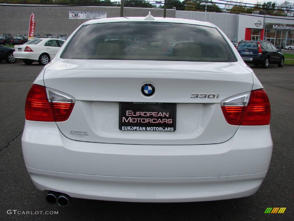 2006 3 Series 330i Sedan - Alpine White / Beige photo #8