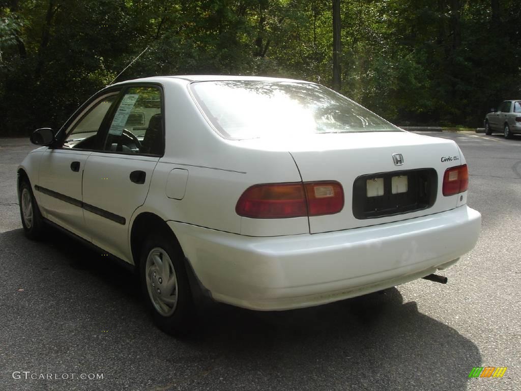 1993 Civic DX Sedan - Frost White / Beige photo #7