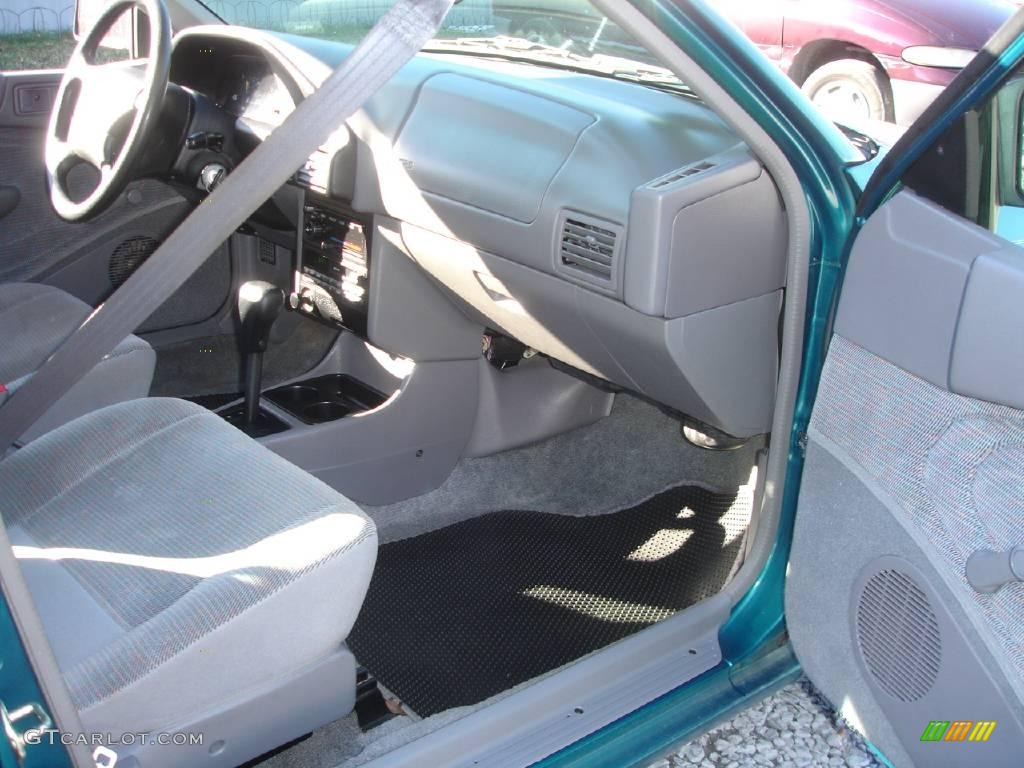 1995 Escort LX Sedan - Cayman Teal Metallic / Gray photo #11