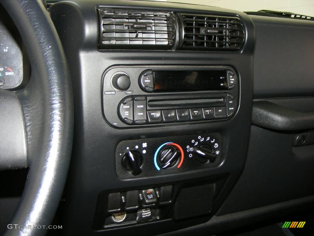 2006 Wrangler X 4x4 - Midnight Blue Pearl / Dark Slate Gray photo #18