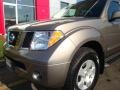 Granite Metallic - Pathfinder SE 4x4 Photo No. 17